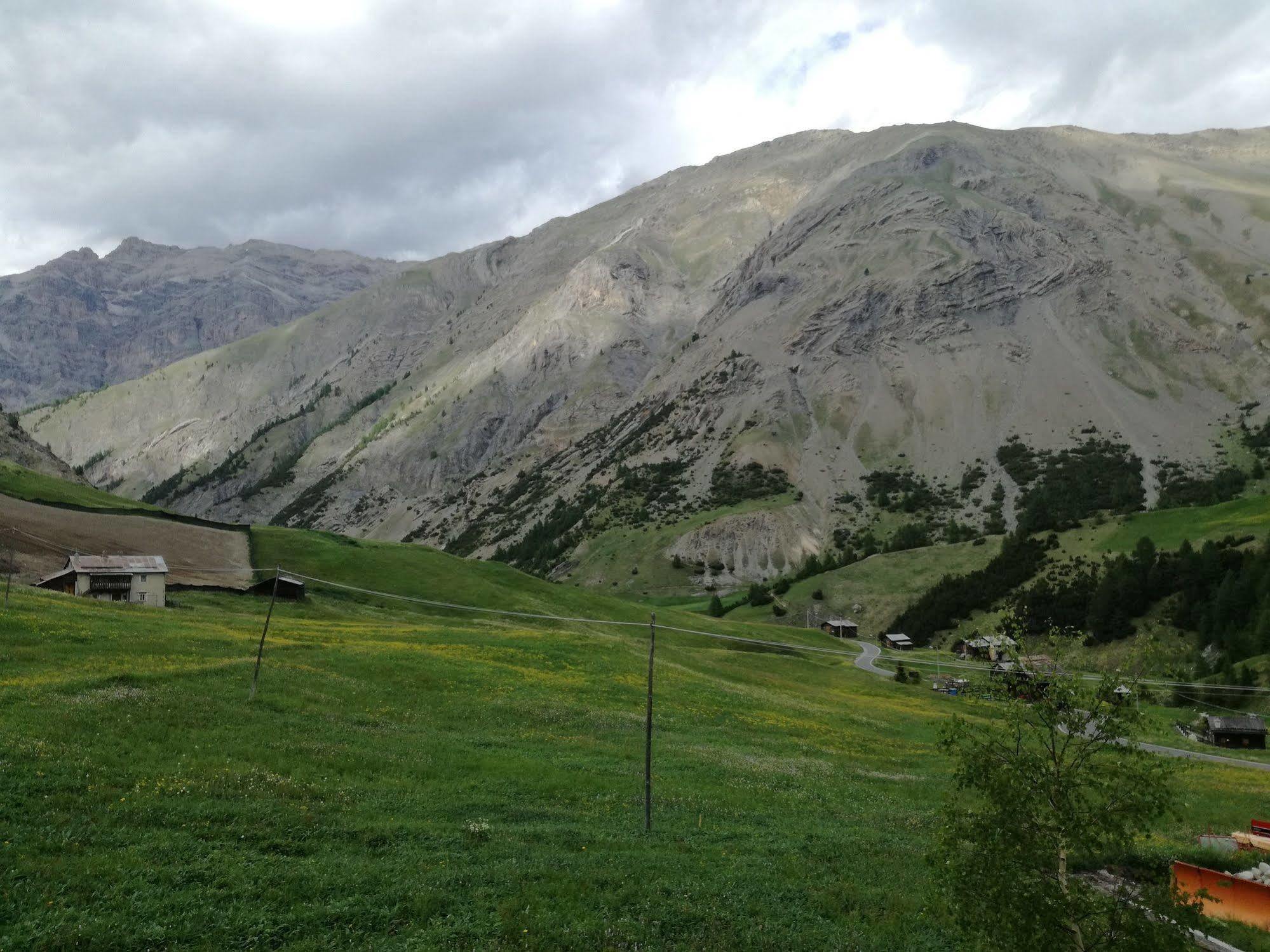 Hotel Bait De Angial Livigno Exteriér fotografie